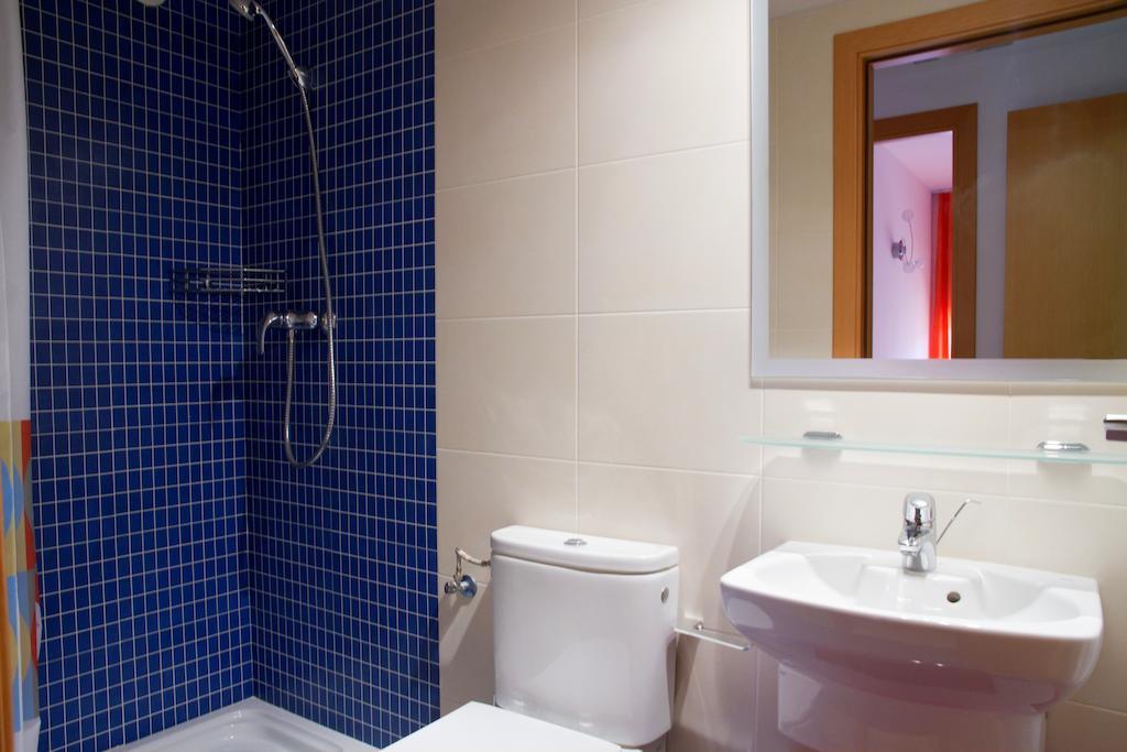 Rentalmar Paradise Families Only Con Parking Salou Ruang foto